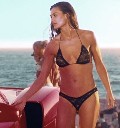 Demi Moore in Charlie's Angels: Full Throttle