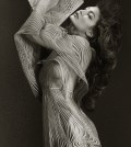 Gigi Hadid nude in photo shoot