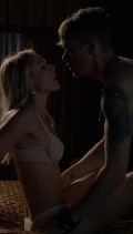 Kristen Bell nude in "House of Lies"