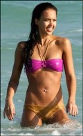 Jessica Alba in bikini at the beach