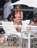 Jennifer Aniston in bikini