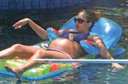 Jessica Alba in Jessica Alba Preggers in Bikini