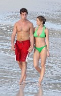 Kelly Brook in bikini