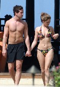 Kelly Brook in bikini