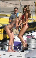 Kelly Brook in Piranha 3D set