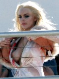 Lindsay Lohan nude in boob oops