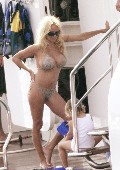 Pamela Anderson nude in Topless sunbathing