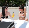 Selena Gomez in bikini