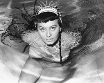 Sophia Loren nude in Due notti con Cleopatra