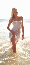 Dannii Minogue nude in Unknown