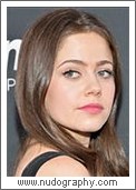 Molly Gordon