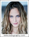 Nora Arnezeder
