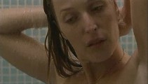 639x363, 32 KB, Gillian_Anderson_Straightheads-002.jpg