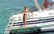 1000x633, 146 KB, Elle_MacPherson_topless_Paparazzi_4.jpg
