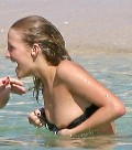 899x768, 87 KB, Ashley_Simpson_-nip_slip_2007_01-001.jpg