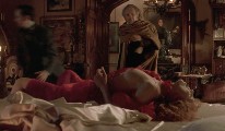 1000x581, 77 KB, sadie_frost-dracula-hd-004.jpg