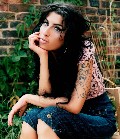 882x768, 140 KB, amy_winehouse-topless_tattoo-001.jpg