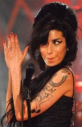 222x343, 23 KB, amy_winehouse-topless_tattoo-002.jpg