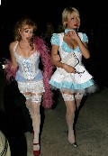 710x768, 91 KB, paris_hilton_alice_in_wonderland-01.jpg