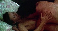 1024x768, 244 KB, Jenny_Agutter_An_American_Werewolf_In_London_1080p-02.jpg