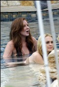 380x556, 59 KB, Lindsay_Lohan_Machete_Movie_Set.jpg