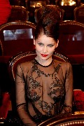 1000x768, 94 KB, Laetitia_Casta_-_35th_Cesar_Film_Awards_2010-02-11_resize.jpg