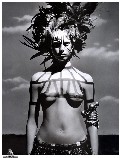 994x768, 109 KB, Karolina_Kurkova_topless-01.jpg