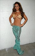 800x768, 82 KB, jennifer-walcott-bikini-costume-2008-11-002.jpg