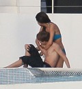 948x768, 74 KB, Selena_Gomez_Caribbean_2011-01-1a.jpg