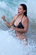 1024x768, 94 KB, courteney-cox-bikini-nipple-slip-03.jpg