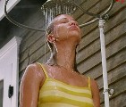 1024x768, 117 KB, Cameron_Diaz_Head_Above_Water_-1080p-05.jpg