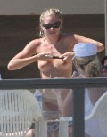 797x768, 72 KB, sienna-miller-topless-bikini-1-13.jpg
