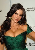 1024x768, 99 KB, sofia_vergara_elton_big.jpg