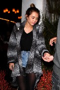 1024x768, 121 KB, Miley_Cyrus_Casa_Vega_-2012-01-1.jpg