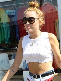 774x768, 90 KB, miley_cyrus_braless_-2012-06-01.jpg