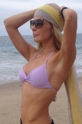 640x768, 63 KB, LeAnn_Rimes_twitter-01.jpg