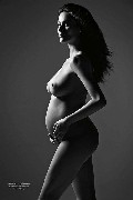 800x768, 45 KB, Nicole-Trunfio-Poses-Naked-And-Pregnant-03.jpg