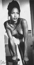 572x768, 77 KB, naomi_campbell009-crooklyn.jpg