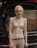 590x765, 70 KB, Dakota_Fanning_Very_Good_Girls_1080p-16.jpg
