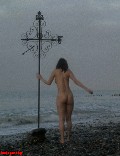 674x768, 80 KB, Francoise_Pascal_La_rose_de_fer_1080p-09.jpg