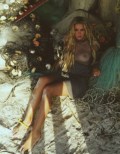 1005x768, 98 KB, Ashley_Benson_topless-2015-11-05.jpg