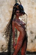 779x768, 133 KB, erin-heatherton-veil-shoot-01.jpeg