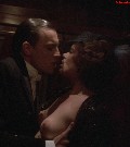 911x768, 68 KB, sylvia_kristel_mata_hari_1080p-05.jpg
