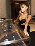 773x768, 76 KB, Ariana_Grande_sexy_at__Tiffany_and_Co-01.jpg