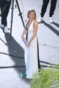 800x768, 115 KB, Jennifer_Aniston_on_a_photo_shoot_in_LA_-02.jpg