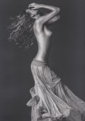 841x768, 53 KB, 002_Behati_Prinsloo_Angels_Russell_James-YQ8O.jpg