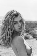 1002x768, 77 KB, stella_maxwell_Mariano_Vivanco_-01.jpeg