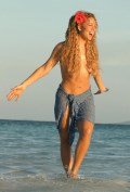 809x768, 73 KB, mariah_carey__ocean_-02a.jpg