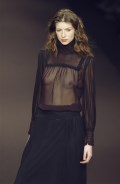 912x768, 41 KB, caitriona_balfe_massimo_fall_2002_01.jpg