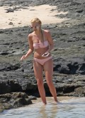 688x768, 119 KB, Ava_Sambora_wearing_a_bikini_in_Hawaii_-01.jpg